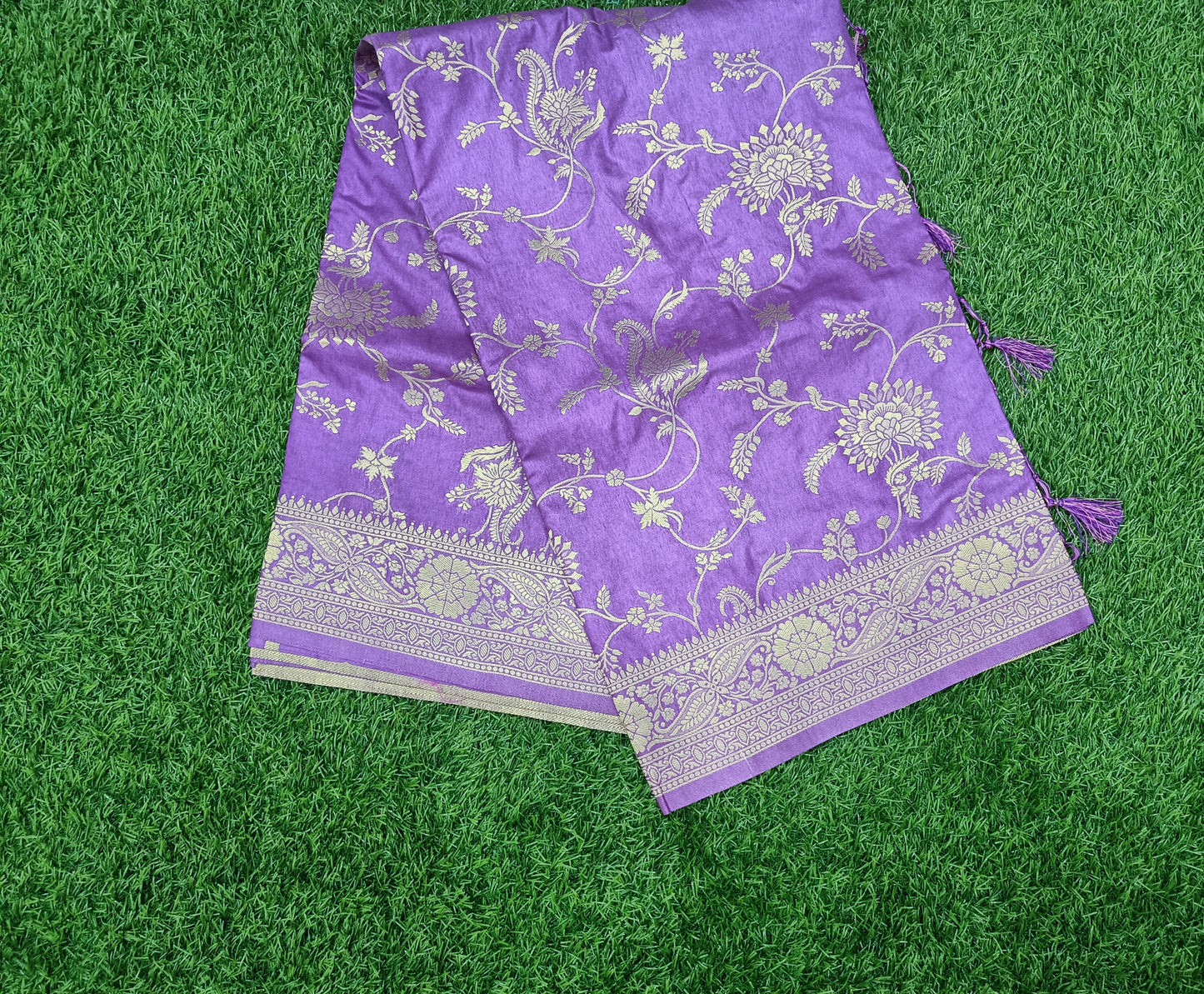 Lavender Jaal Kathan Banarasi saree