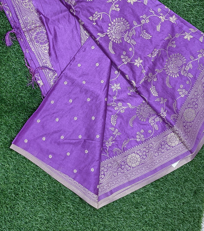 Lavender Jaal Kathan Banarasi saree