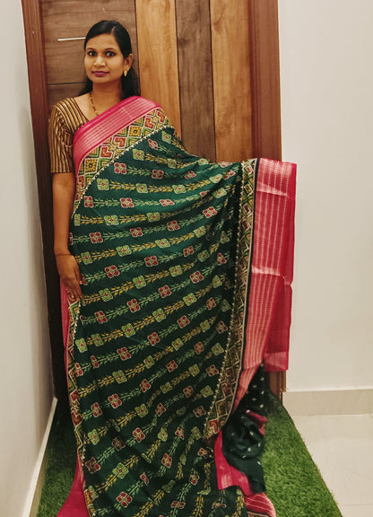 Bottle green & Pink Lahariya Pochampalli Designer Saree