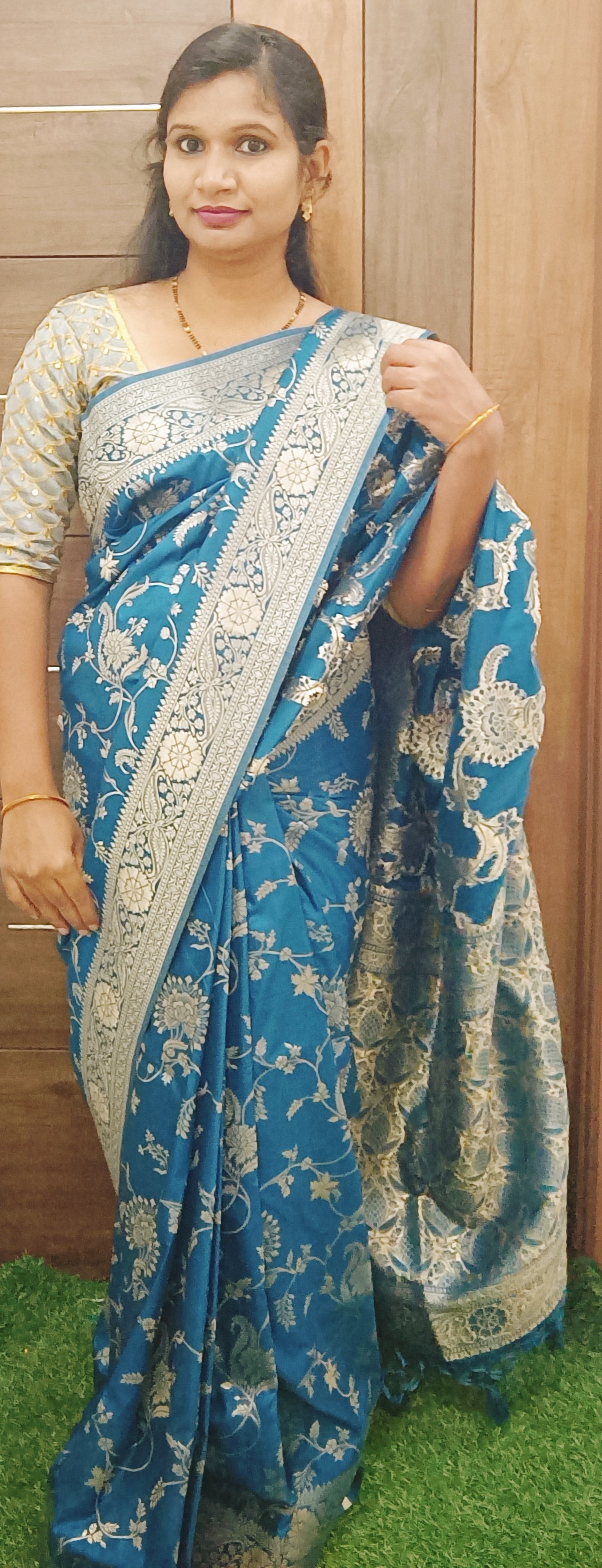 Peacock Blue Jaal Kathan Banarasi saree