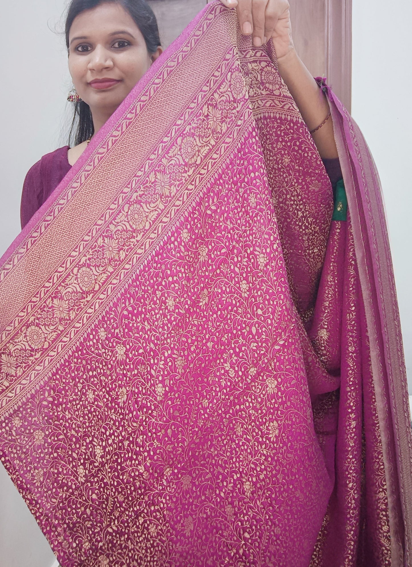 Green n Pink Jaal Pure Crape Banarasi saree