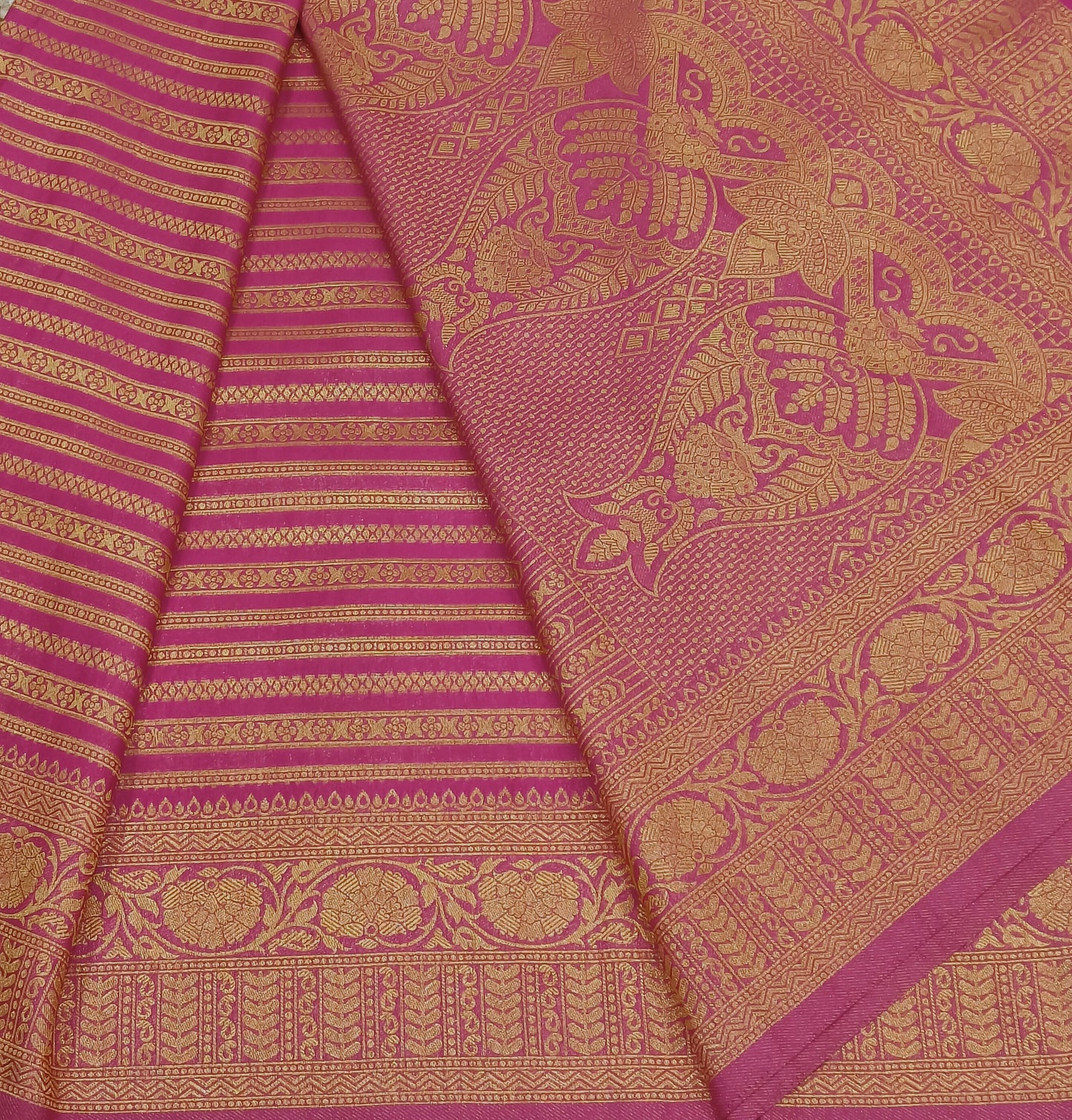 Pink Lehariya Soft Banarasi Silk Saree