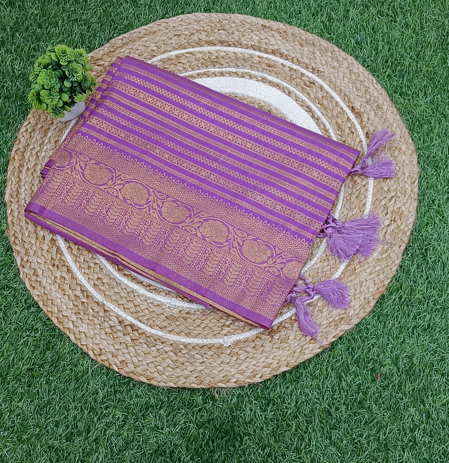 Lavender Lehariya Soft Banarasi Silk Saree