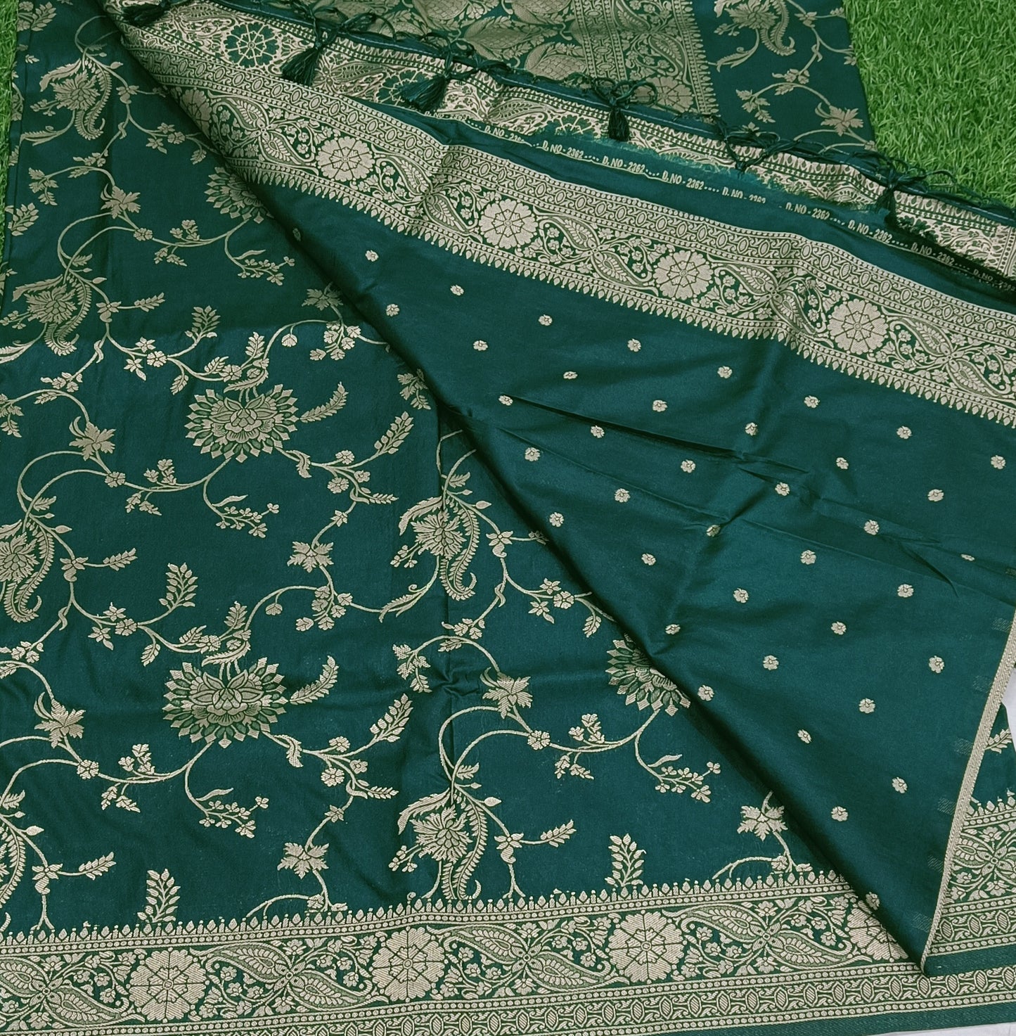 Green Jaal Kathan Banarasi saree